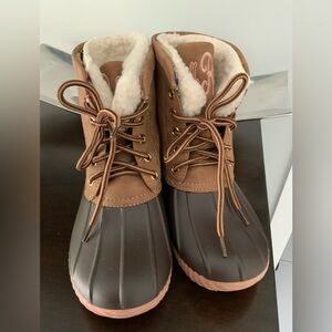 MarleyLilly Brown and Tan Duck Boots